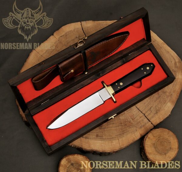 True Grit 2010 Rooster Knife – Coffin Handle, D2 Steel Blade
